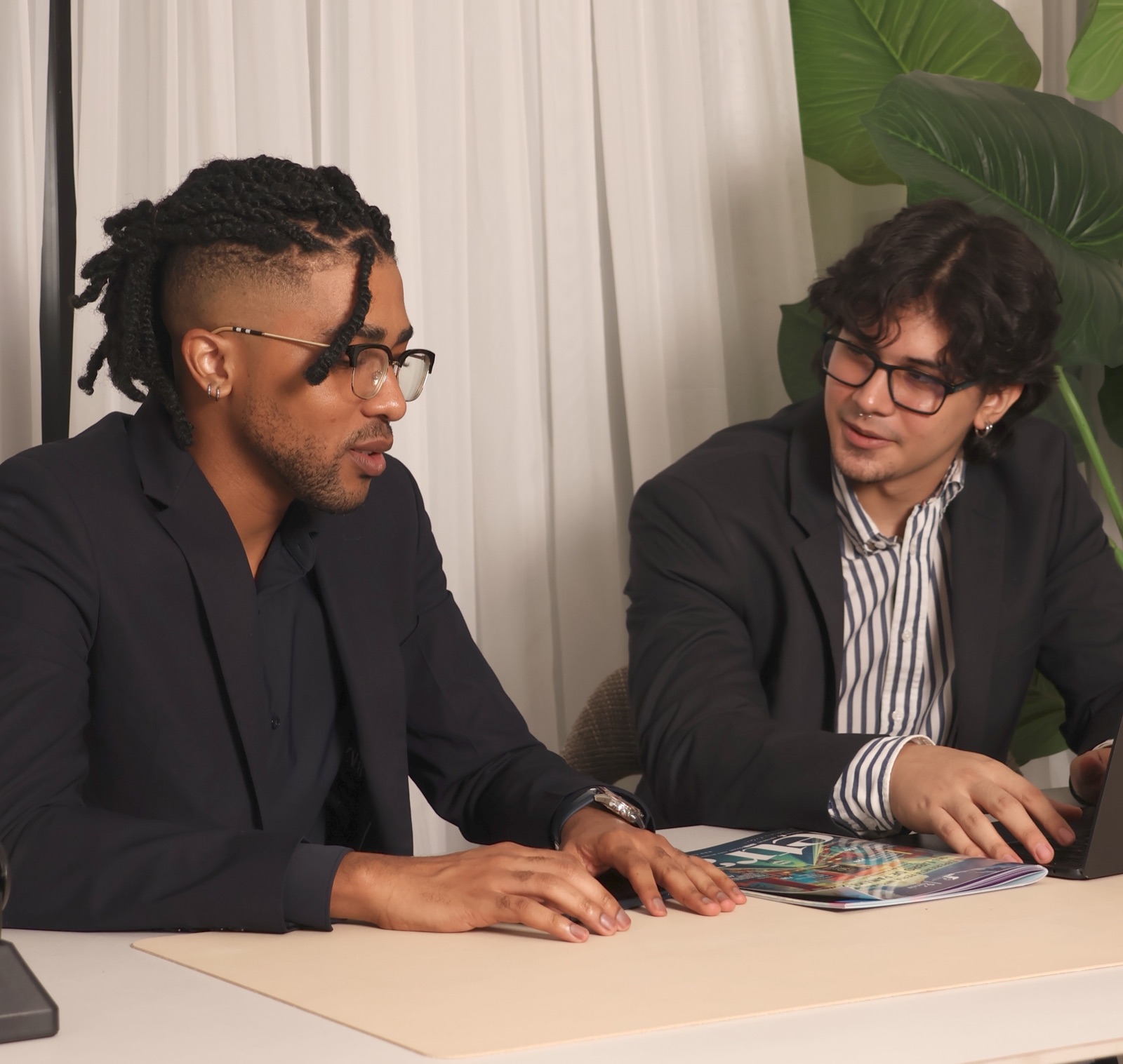 Equipo Portier en una sesión de consultoría de negocios
